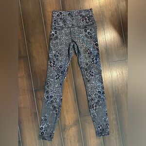 Lululemon Black And Purple Floral Patterned Leggi… - image 1